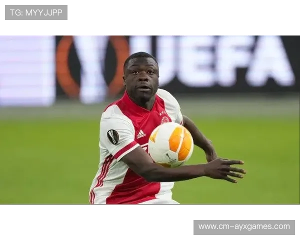 阿贾克斯拟引进英格兰二线神童,开启未来战术新篇章 阿贾克斯拟引进英格兰二线神童,开启未来战术新篇章