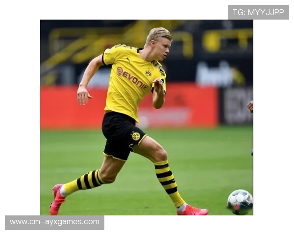 多特哈兰德禁区内霸气推射再一次得分:热血、科技与坚韧并行的全新解读 多特哈兰德禁区内霸气推射再一次得分:热血、科技与坚韧并行的全新解读