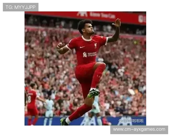 利物浦快速边路推进，迪亚斯抽射太正