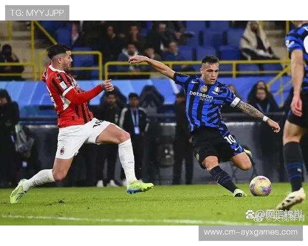 劳塔罗外脚背抽射建功，国米攻势如火山喷发